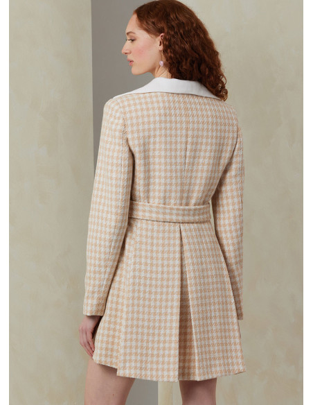Coat pattern - Vogue 2092