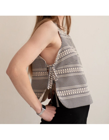 Brisbane Vest or Sleeveless Sweater Pattern - Ikatee