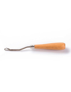 Smyrna rug hook 2