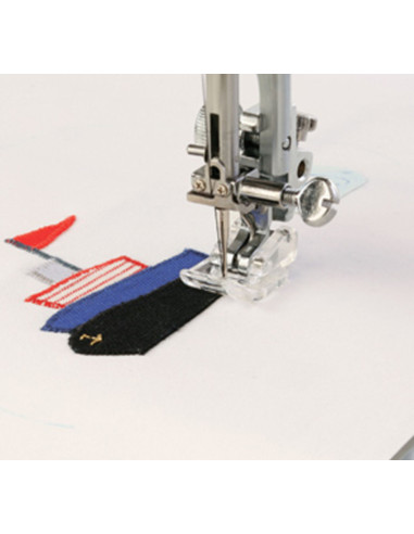 Closed toe foot for Janome application