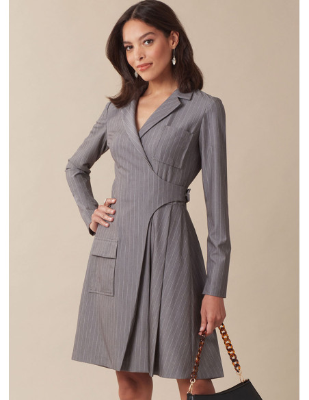 Dress pattern - McCall's 8528
