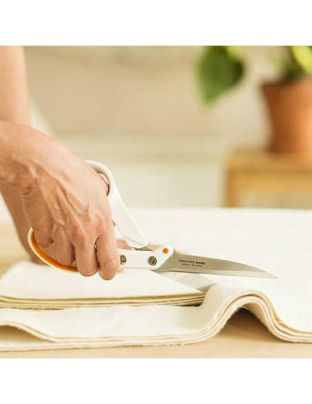 Fiskars Amplify Sewing Scissors 26 cm