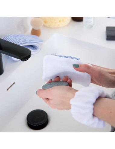 Nikko bathroom accessories pattern - Ikatee
