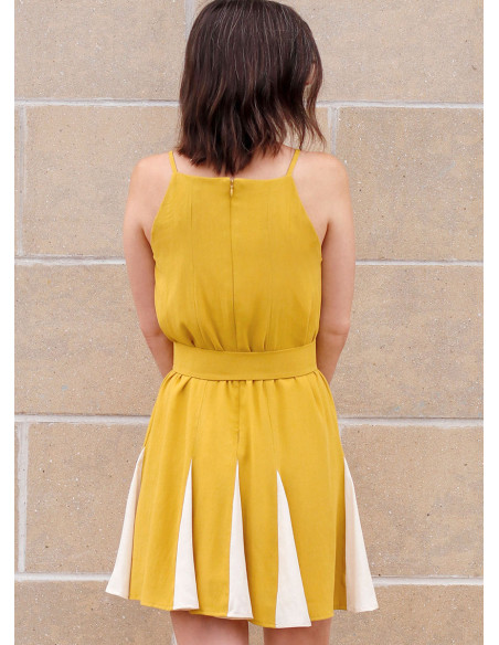 Dress pattern - Know Me 2112