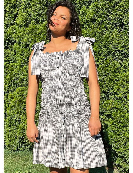 Dress pattern - Know Me 2115