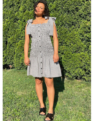 Dress pattern - Know Me 2115