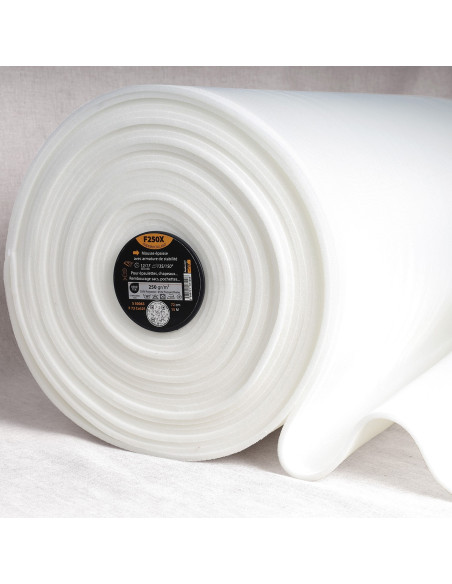 Thick fusible foam with stability frame - White