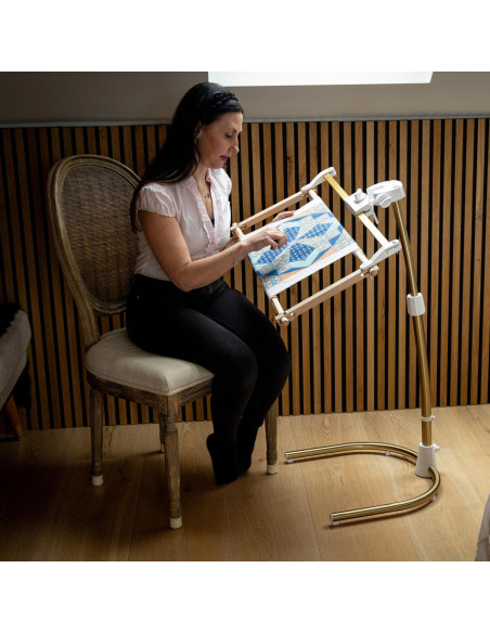 Daylight StitchSmart 2 Embroidery Stand
