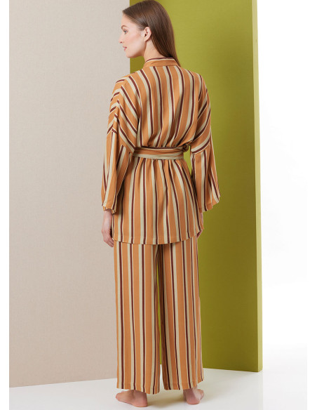 Dressing gown pattern - Butterick 7047