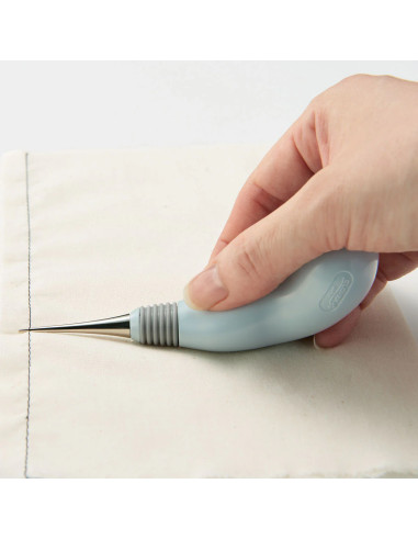 Clover Tapered Tailor's Awl