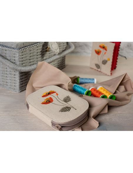 Sewing kit - Poppies