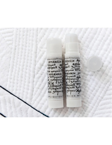 Apliquick glues for fabrics