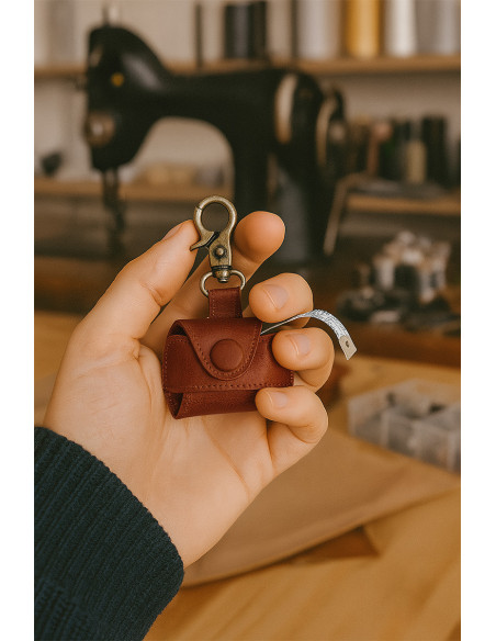 Leather case for Muud Malmö Hook tape measure - Rich Brown