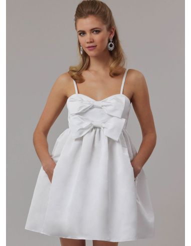 Dress pattern - McCall's 8581