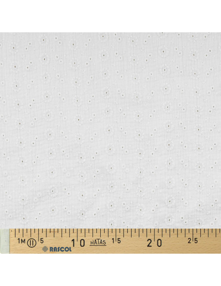 Suzy embroidered double gauze cotton fabric - White