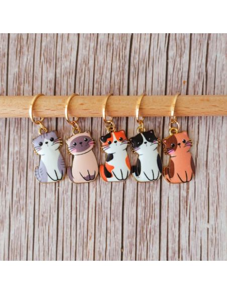 Set of 5 stitch markers - Small manga cats
