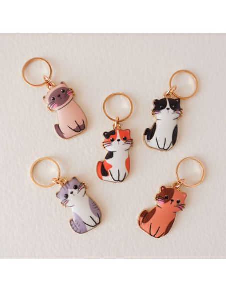 Set of 5 stitch markers - Small manga cats