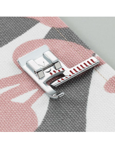 Vertical alignment foot for Brother sewing machine