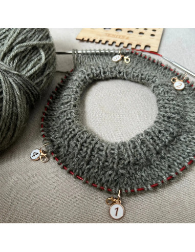 Set de 4 marqueurs de maille avec mousquetons - Chiffres fond blanc