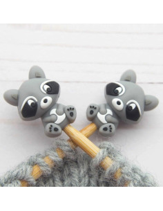 Stitch stoppers for knitting needles - Little raccoon