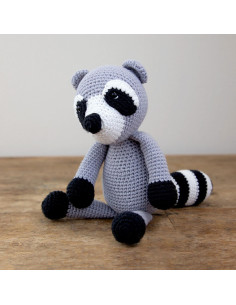 Crochet Kit - Lyanna the Raccoon 2