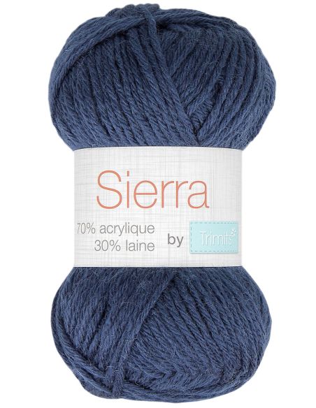 Pack of 4 balls of Sierra knitting yarn