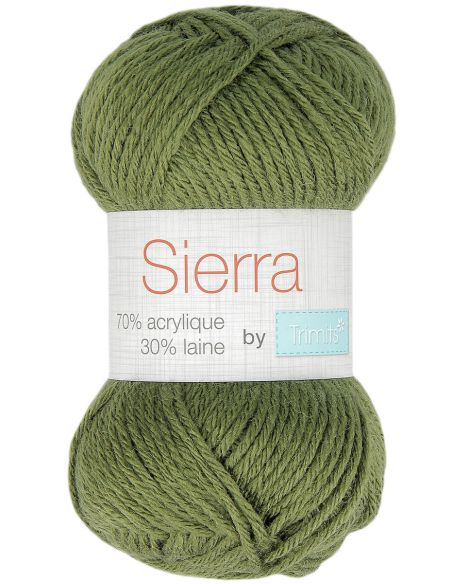 Pack of 4 balls of Sierra knitting yarn