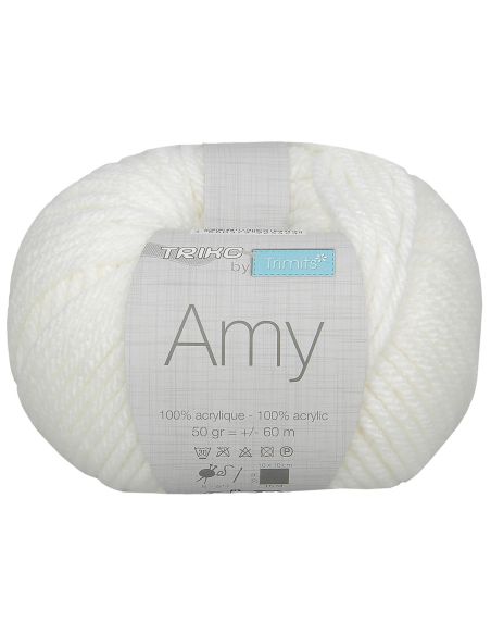 Pack of 4 balls of Amy knitting yarn