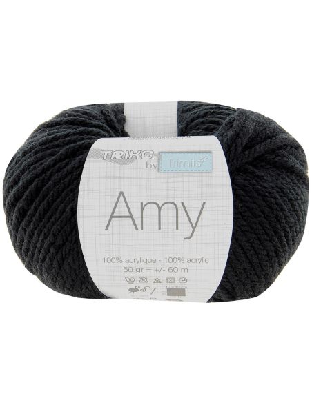 Pack of 4 balls of Amy knitting yarn