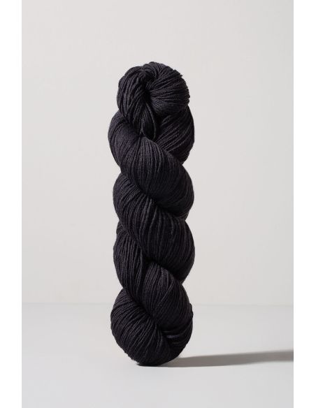 Core Gusto Wool sock yarn skein