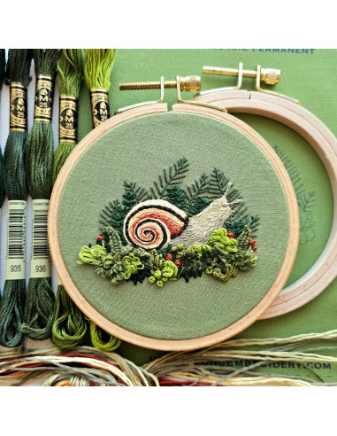 Embroidery Kit - Magic Snail