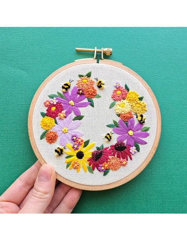 Embroidery Kit - Bumblebee Bouquet