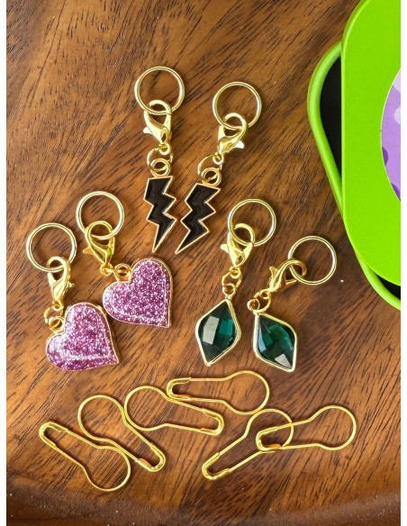 Set of 12 stitch marker rings - Funky Wave