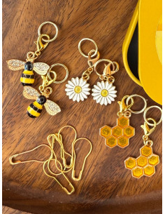 Set of 12 stitch marker rings - Honeybee 2