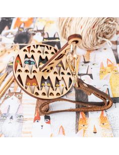 Yarn ball holder bracelet - Cats