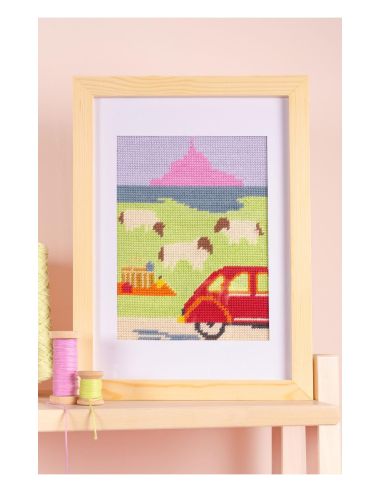 Penelope canvas kit weekend pattern