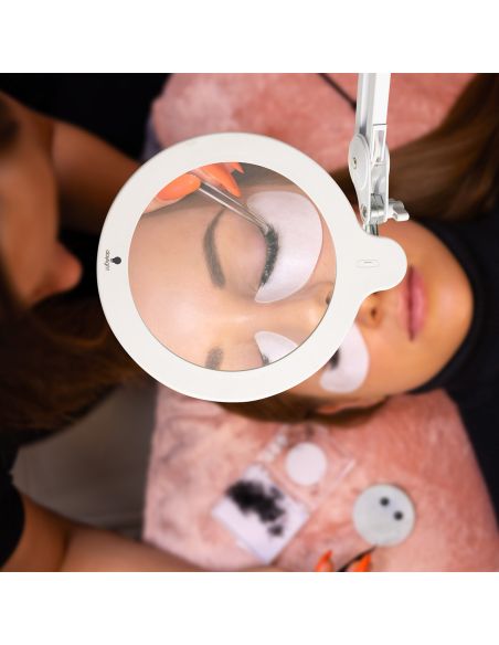 Daylight MAG XL magnifying lamp