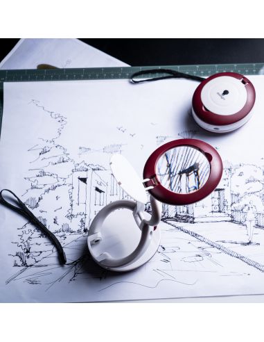 LED YoYo Daylight Magnifying Glass