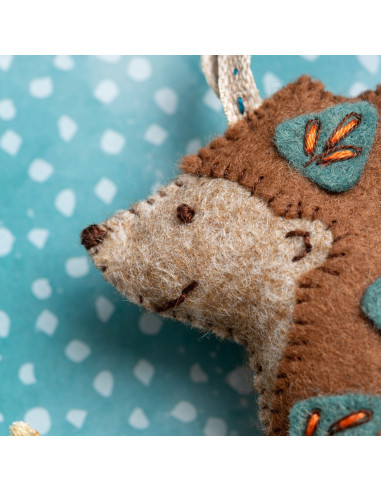 Mini felt kit - Folk Hedgehog