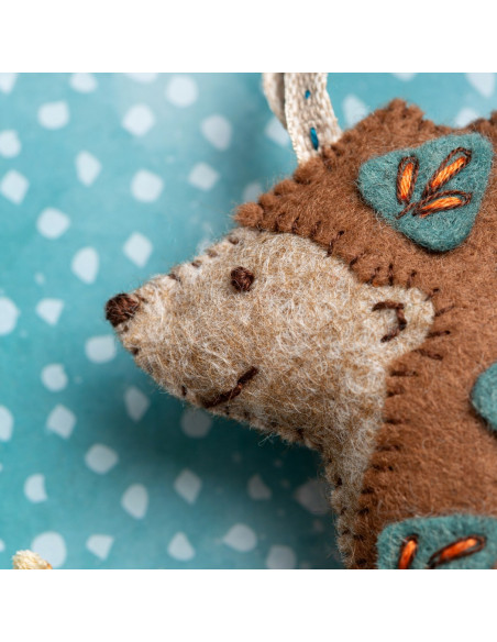 Mini felt kit - Folk Hedgehog