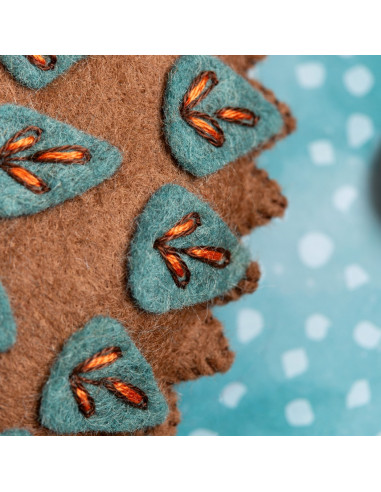Mini felt kit - Folk Hedgehog