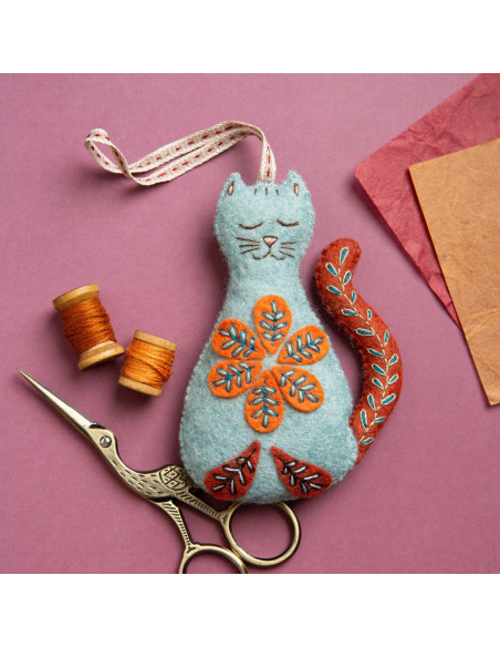 Mini felt kit - Folk cat