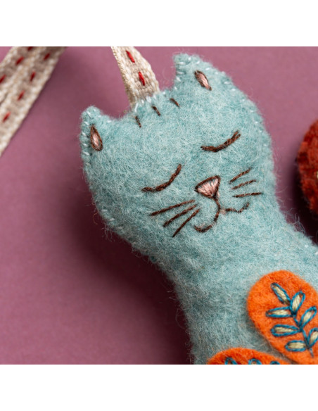 Mini felt kit - Folk cat