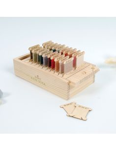 Storage box with 24 DMC wooden cards