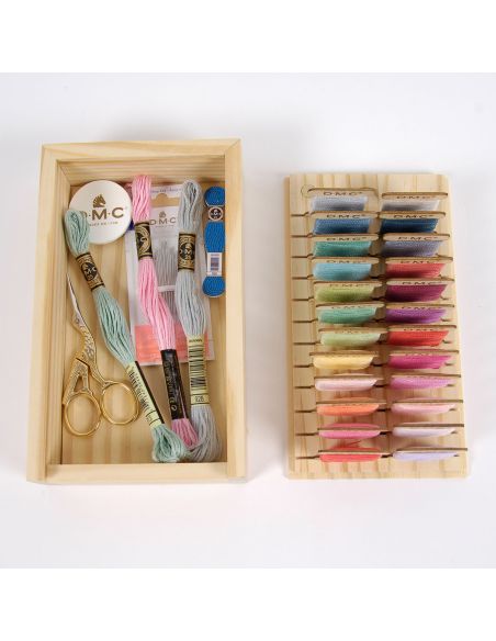 Storage box with 24 DMC wooden cards