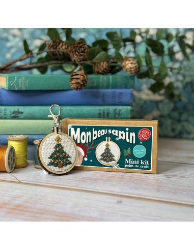 Mini cross-stitch embroidery kit - O Christmas Tree