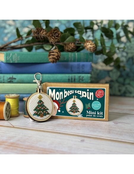 Mini cross-stitch embroidery kit - O Christmas Tree