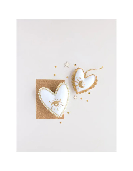 My Felt Christmas Decoration: Magical Ex-voto Duo