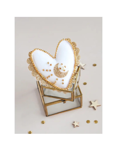 My Felt Christmas Decoration: Magical Ex-voto Duo