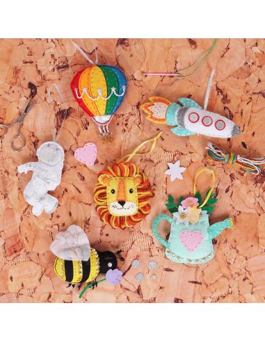 Felt Decoration Kit: Hot Air Balloon